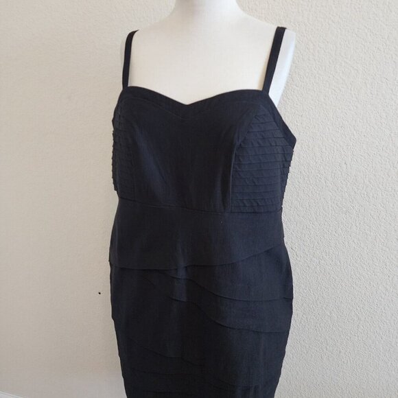 NEW Torrid Black Sweetheart Neckline Bodycon Bandage Shirring Sexy Mini Dress 20 - Picture 3 of 11